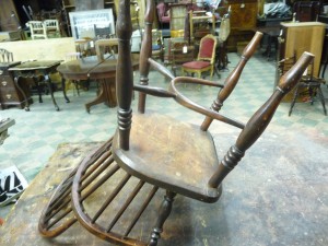 Chair Continous Arm Strecher (10)